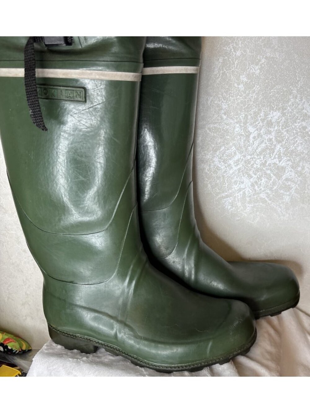 Nokian Rubber Barn Boots Rain boots Size 44 Green & Black Adjustable Felt Lining